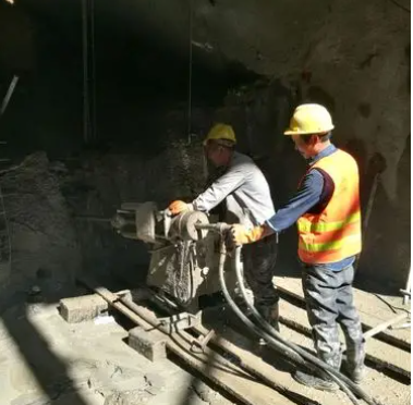 陆丰水下抗分散灌浆料特点 水下不分散注浆料介绍